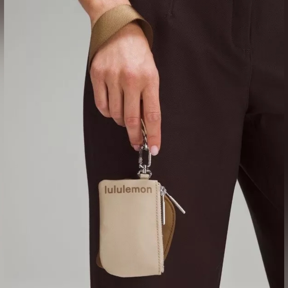 Lululemon Dual Pouch Wristlet Allspice / Trench NWOT
